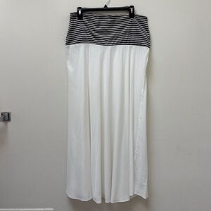 Gimaguas White Summer Maxi Skirt